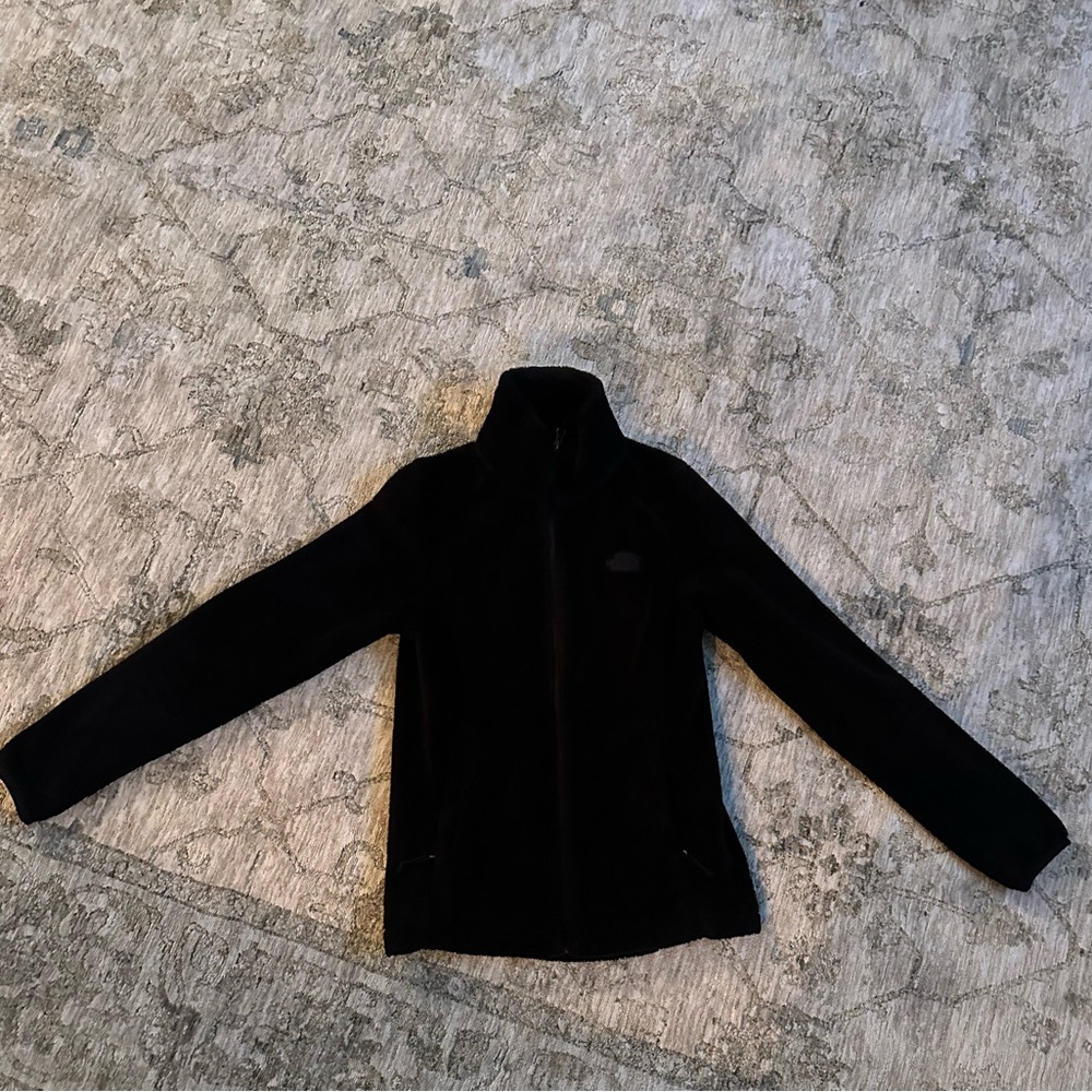 Black XS North Face zip up fleece